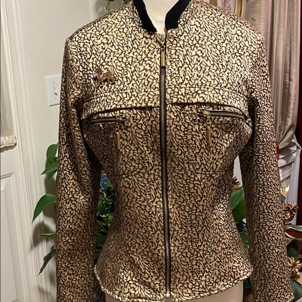 Mesmerize Gold USA Jacket Vintage very excellent condition Size M
